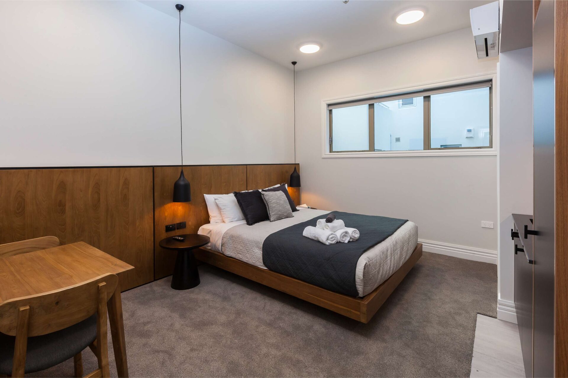 Superior King Room Details